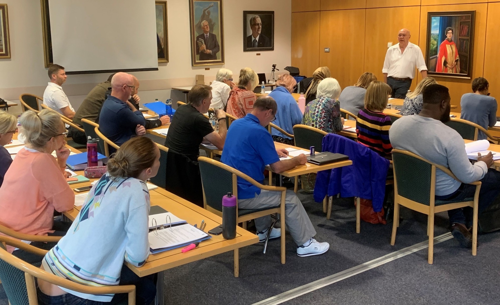 hypnotherapy training at the university of surrey