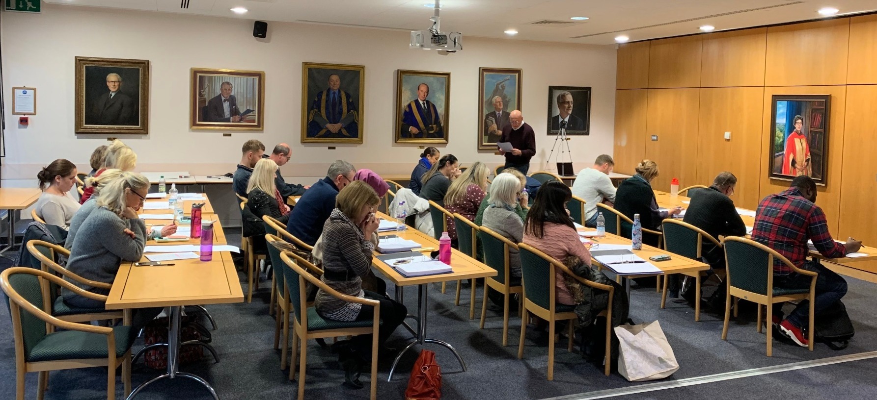 Hypnotherapy Training In The Oak Suite At The University Of Surrey